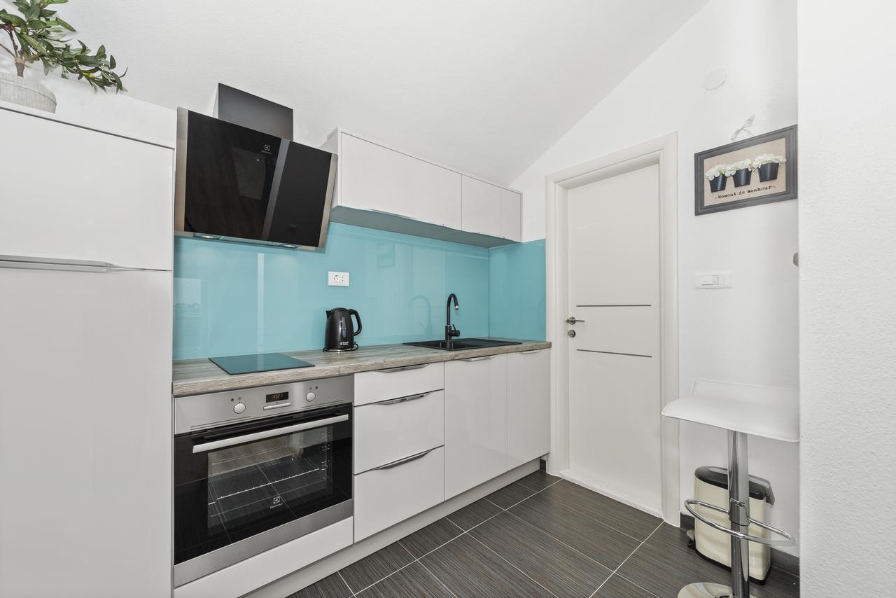 Apartment Nikola トロギール エクステリア 写真