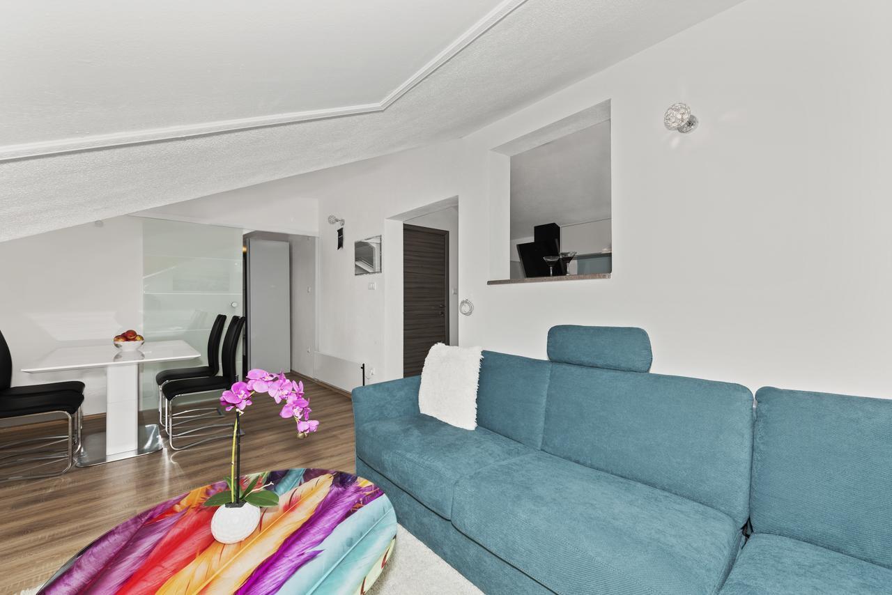 Apartment Nikola トロギール エクステリア 写真