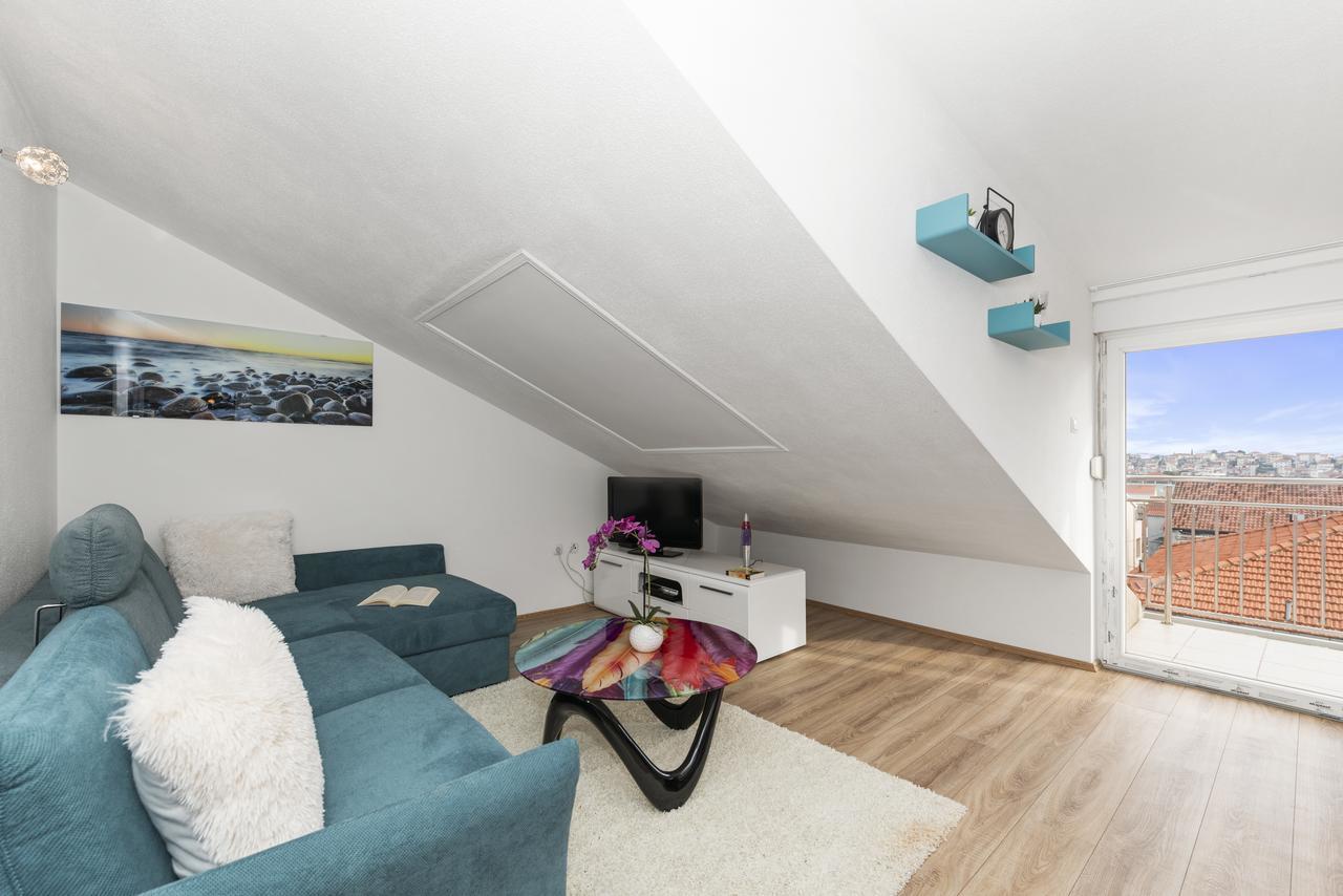 Apartment Nikola トロギール エクステリア 写真
