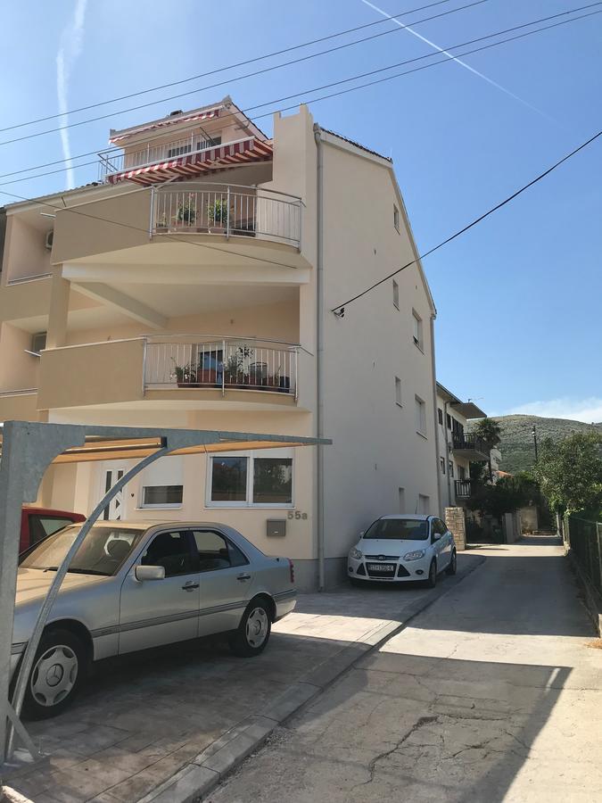 Apartment Nikola トロギール エクステリア 写真